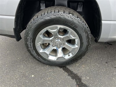 2020 RAM 1500 Big Horn Crew Cab 4x4 5'7' Box