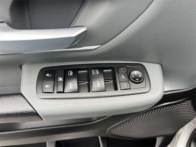 2020 RAM 1500 Big Horn Crew Cab 4x4 5'7' Box