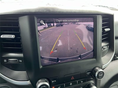 2020 RAM 1500 Big Horn Crew Cab 4x4 5'7' Box