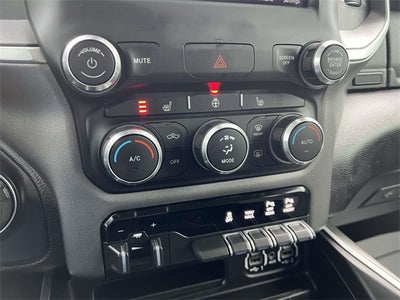 2020 RAM 1500 Big Horn Crew Cab 4x4 5'7' Box