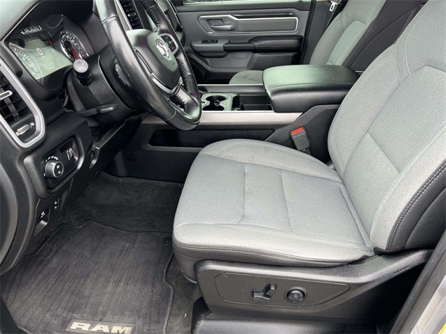 2020 RAM 1500 Big Horn Crew Cab 4x4 5'7' Box