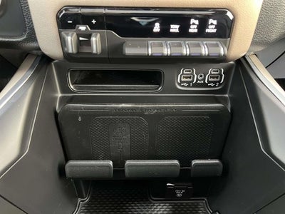 2022 RAM 1500 Laramie Crew Cab 4x4 6'4' Box