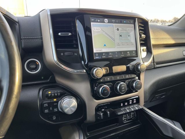 2022 RAM 1500 Laramie Crew Cab 4x4 6'4' Box