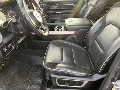 2022 RAM 1500 Laramie Crew Cab 4x4 6'4' Box