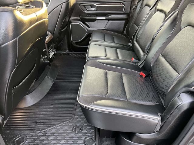 2022 RAM 1500 Laramie Crew Cab 4x4 6'4' Box