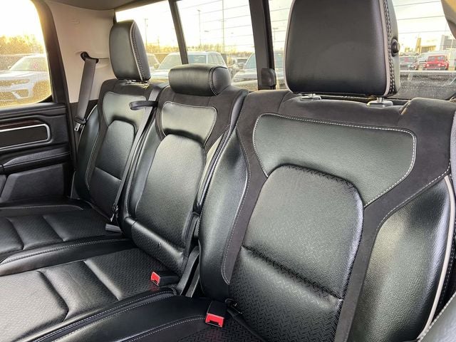 2022 RAM 1500 Laramie Crew Cab 4x4 6'4' Box