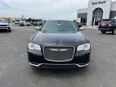 2018 Chrysler 300 Touring