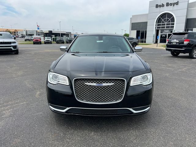 2018 Chrysler 300 Touring