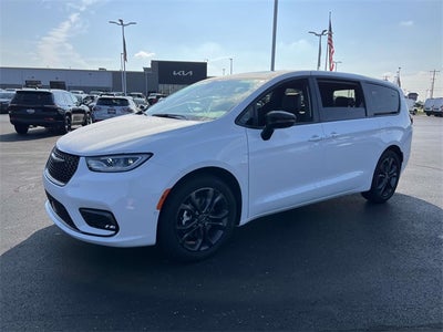 2026 Chrysler Pacifica PACIFICA SELECT