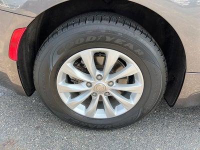 2017 Chrysler Pacifica Touring L