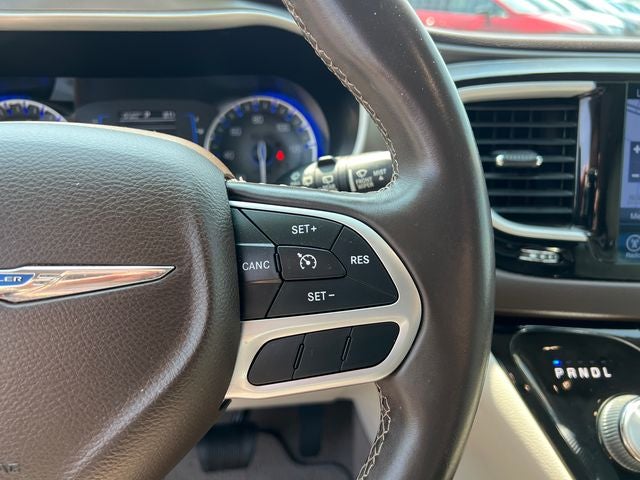 2017 Chrysler Pacifica Touring L