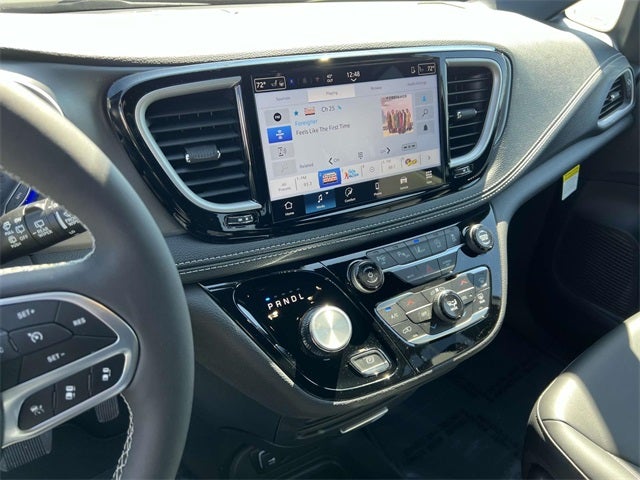 2025 Chrysler Pacifica PACIFICA SELECT