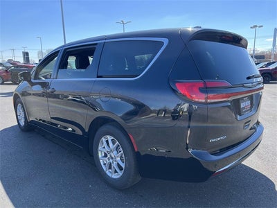 2025 Chrysler Pacifica PACIFICA SELECT