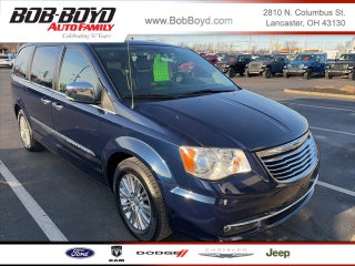 2014 Chrysler Town &amp; Country Touring-L