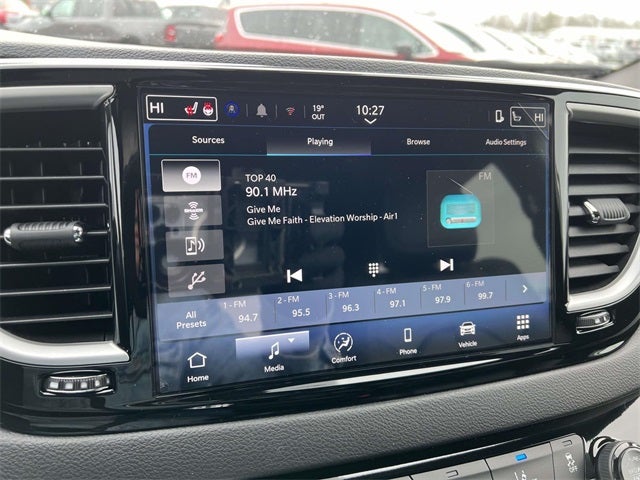 2026 Chrysler Voyager VOYAGER LX