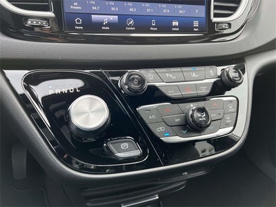 2026 Chrysler Voyager VOYAGER LX