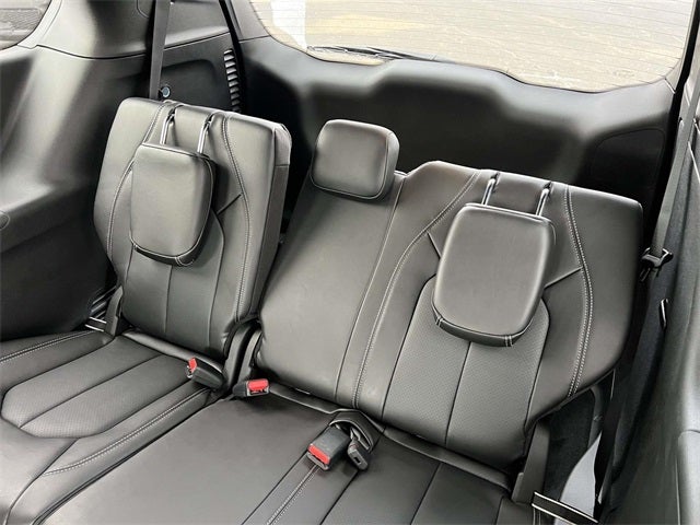 2026 Chrysler Voyager VOYAGER LX