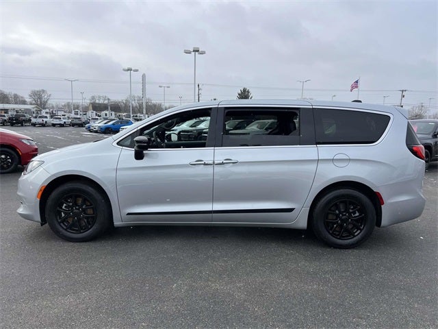 2026 Chrysler Voyager VOYAGER LX