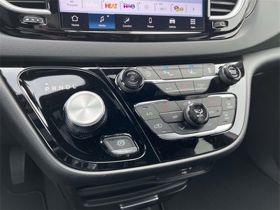 2026 Chrysler Voyager VOYAGER LX