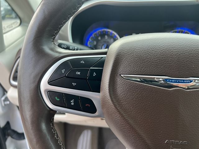 2021 Chrysler Voyager LXI