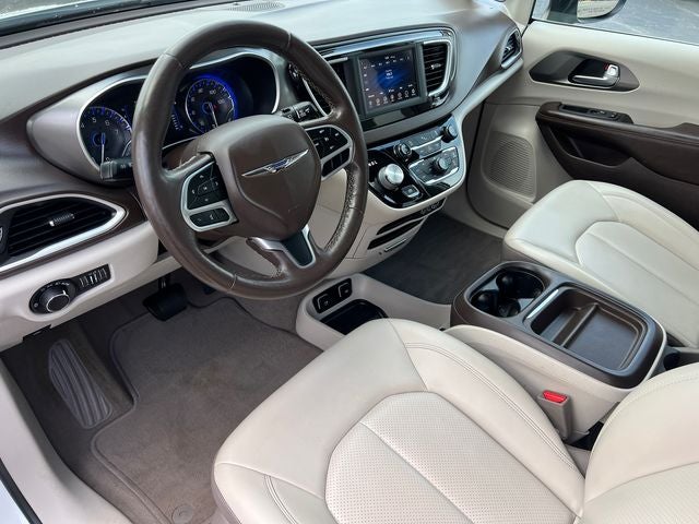 2021 Chrysler Voyager LXI