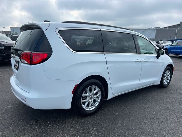 2021 Chrysler Voyager LXI