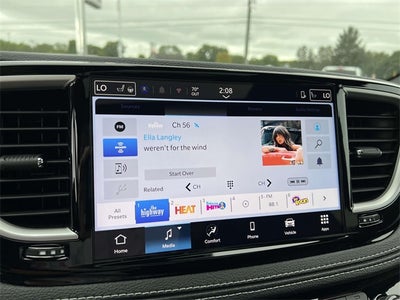 2025 Chrysler Pacifica PACIFICA SELECT AWD