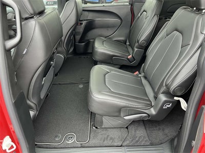 2025 Chrysler Pacifica PACIFICA SELECT AWD