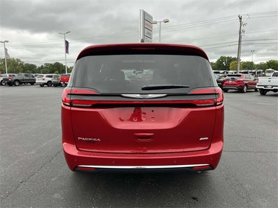 2025 Chrysler Pacifica PACIFICA SELECT AWD