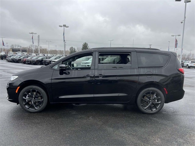 2026 Chrysler Pacifica PACIFICA LIMITED AWD