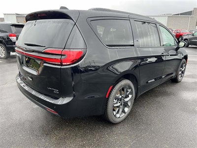 2026 Chrysler Pacifica PACIFICA LIMITED AWD