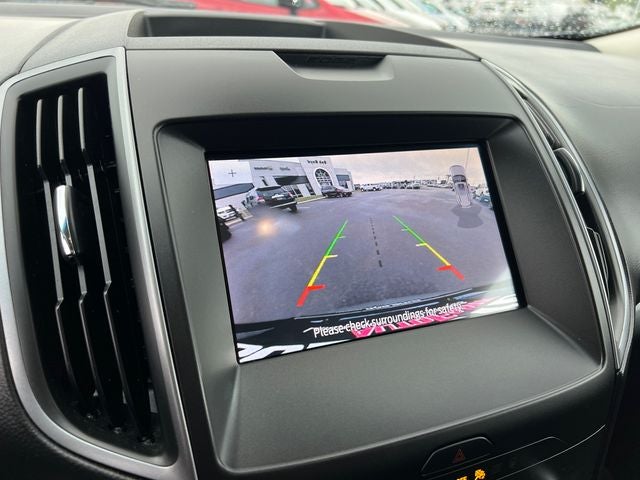 2020 Ford Edge SE