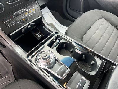 2020 Ford Edge SE