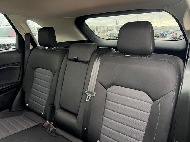 2020 Ford Edge SE
