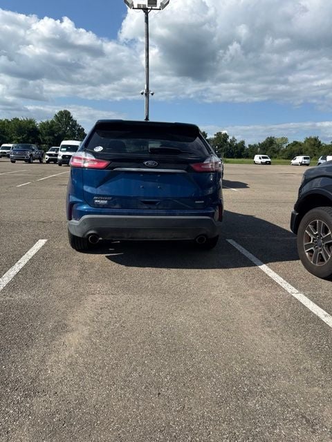 2020 Ford Edge SE