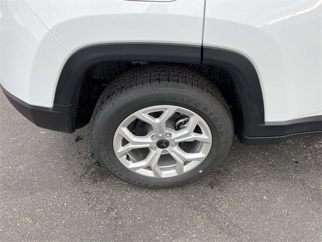 2026 Jeep Compass COMPASS LATITUDE 4X4