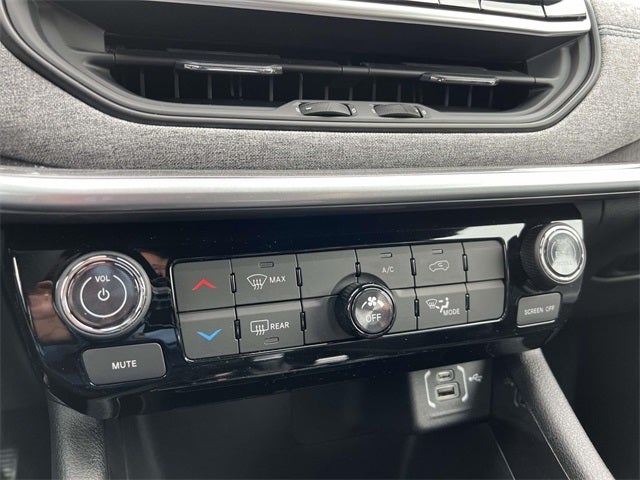 2026 Jeep Compass COMPASS LATITUDE 4X4