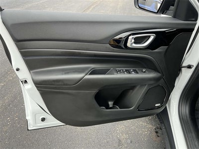 2025 Jeep Compass COMPASS LIMITED 4X4