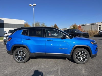 2026 Jeep Compass COMPASS LIMITED 4X4
