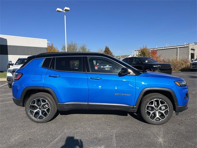 2026 Jeep Compass COMPASS LIMITED 4X4