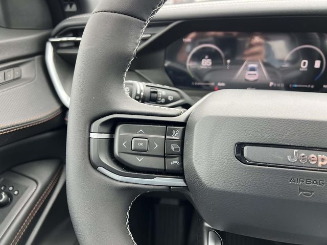 2026 Jeep Cherokee CHEROKEE OVERLAND 4X4