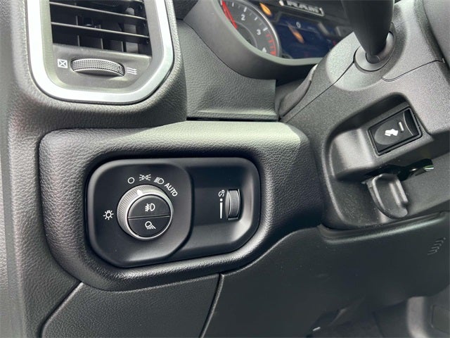 2025 RAM Ram 2500 RAM 2500 BIG HORN CREW CAB 4X4 6'4' BOX