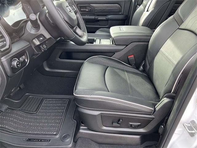 2026 RAM Ram 2500 RAM 2500 LIMITED CREW CAB 4X4 6'4' BOX