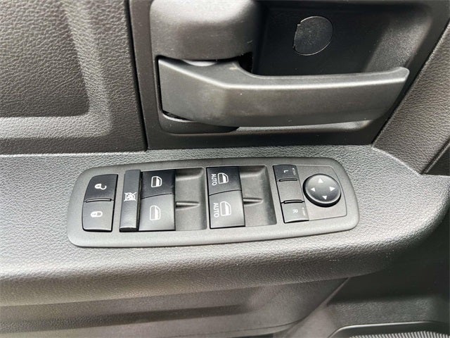 2022 RAM 2500 Tradesman Crew Cab 4x4 8' Box