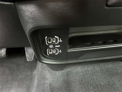 2022 RAM 2500 Tradesman Crew Cab 4x4 8' Box