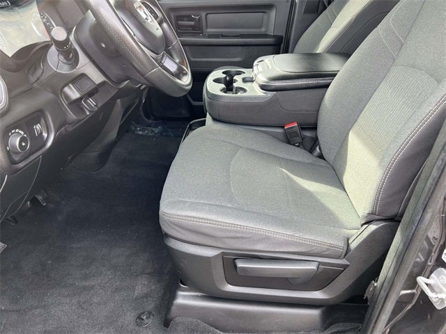 2022 RAM 2500 Tradesman Crew Cab 4x4 8' Box