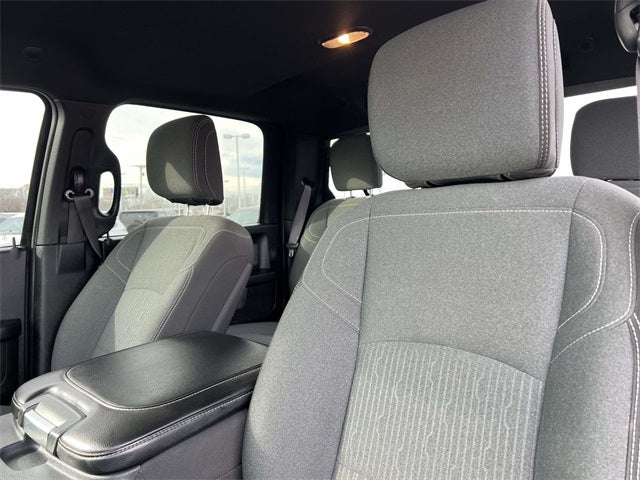 2022 RAM 2500 Tradesman Crew Cab 4x4 8' Box