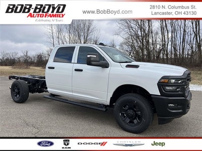 2026 RAM Ram 3500 Chassis Cab RAM 3500 TRADESMAN CREW CAB CHASSIS 4X4 60' CA