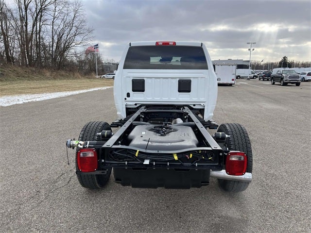 2026 RAM Ram 3500 Chassis Cab RAM 3500 TRADESMAN CREW CAB CHASSIS 4X4 60' CA