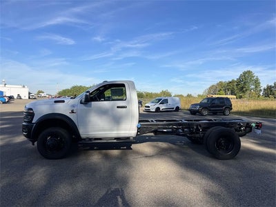2026 RAM Ram 5500 Chassis Cab RAM 5500 TRADESMAN CHASSIS REGULAR CAB 4X4 84' CA
